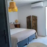 Noulou - - Airco * Saint-Denis