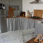 Apartman Noulou - - Airco *
