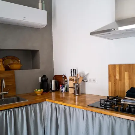 Noulou, In Saint-denis Apartman Saint-Denis