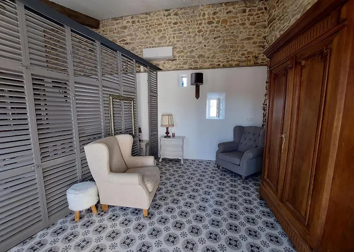 Noulou, In Saint-denis アパート *