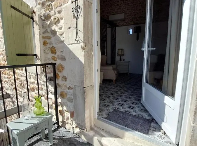 Noulou, In Saint-denis Saint-Denis