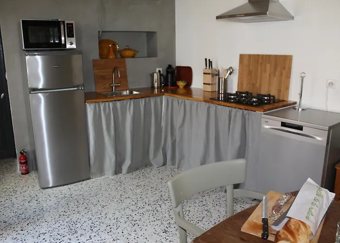 アパート Noulou, In Saint-denis *