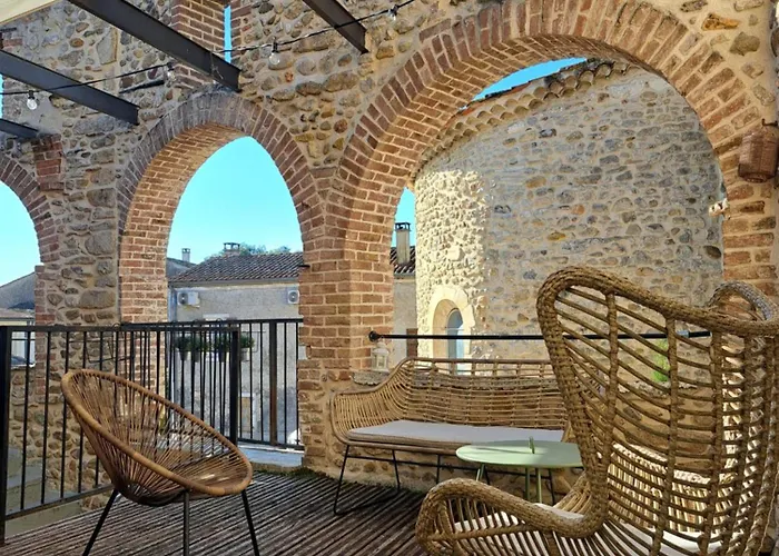 Noulou, In Saint-denis アパート